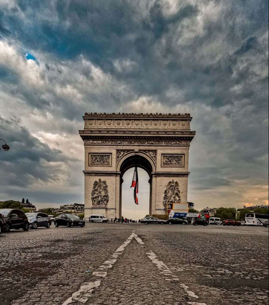 Arc de Triomphe 1 scaled e1674581798675