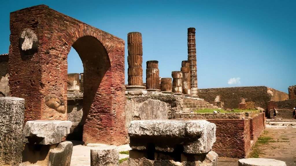 pompeii italy