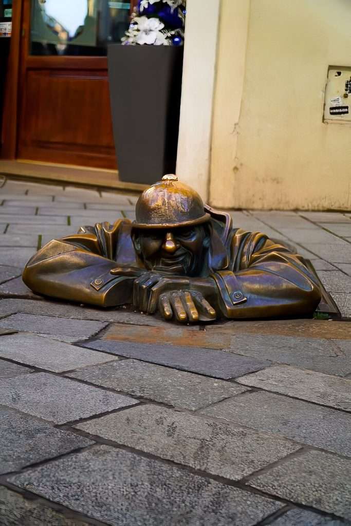 ČUMIL Man at work, Bratislava